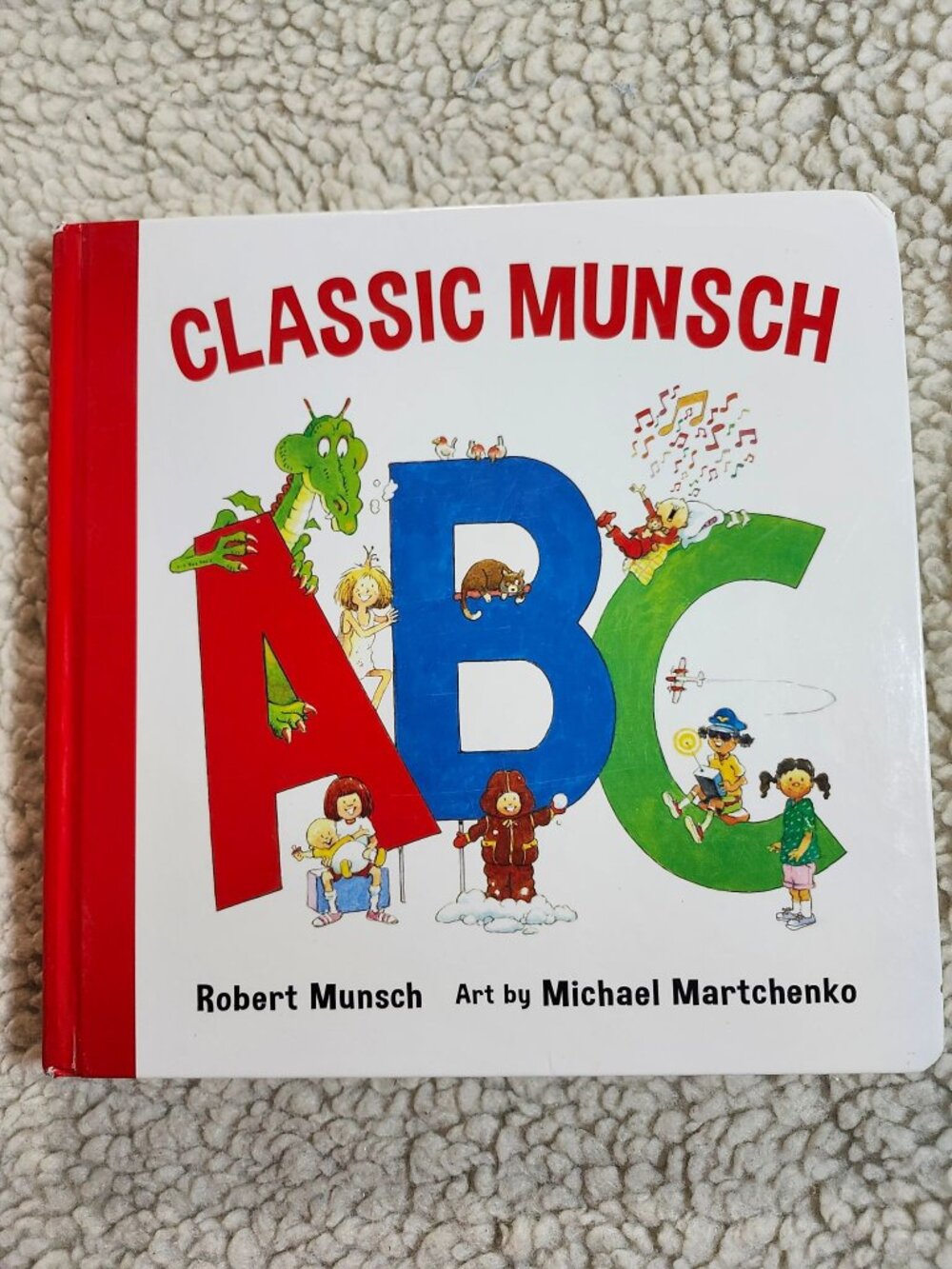 Classic Munsch ABC Robert Munsch Board Book Michael Martchenko Art Annick Press